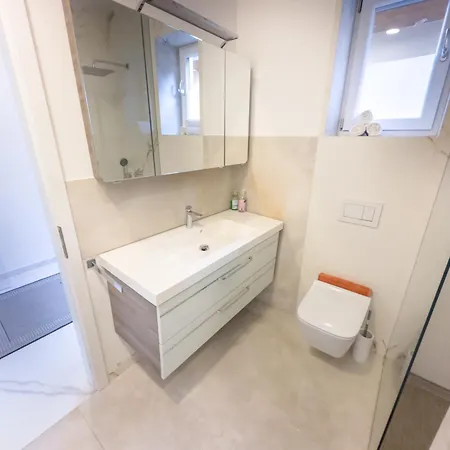 Διαμέρισμα Eiprova By The River Λιουμπλιάνα